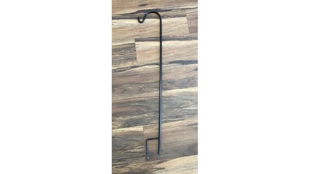 Shepards Hook 35-inch Black